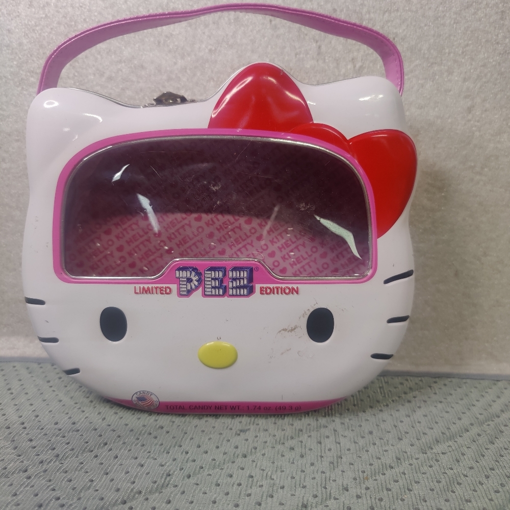 Limited Edition Hello Kitty Pez Metal Lunchbox Purse